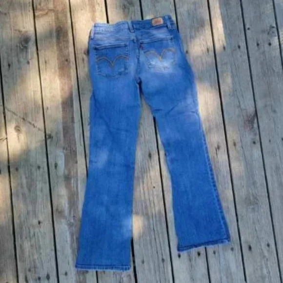 *SOLD* Levi 518 Jeans - Picture 4 of 5